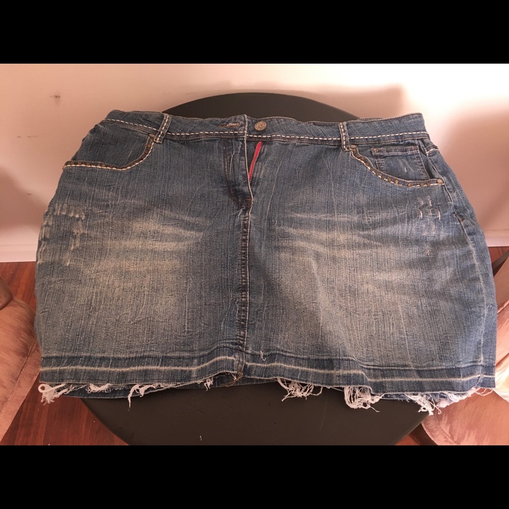 Denim mini skirt